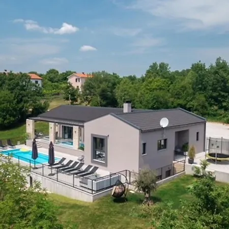 Villa Anthea And Paola Nedeščina